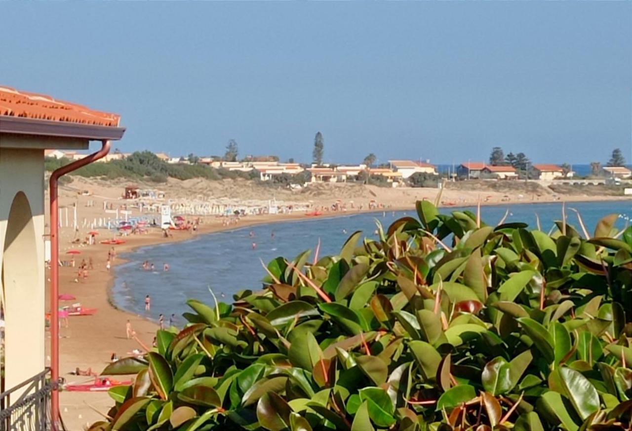 A... Mare Sicilia Villa Marina di Modica Luaran gambar